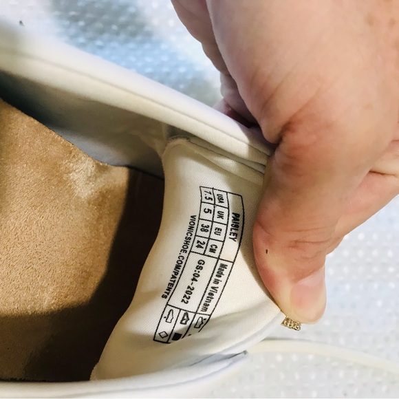 Vionic paisley sneakers - Picture 10 of 14